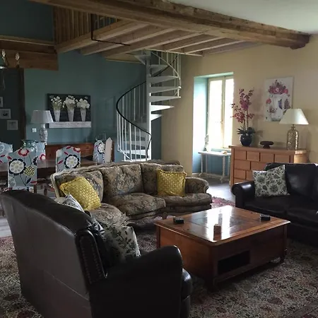 Du Chateau De La Motte Holiday home