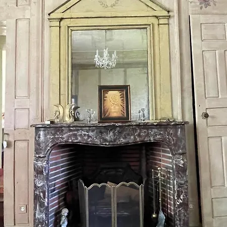 Du Chateau De La Motte * Joue-du-Plain