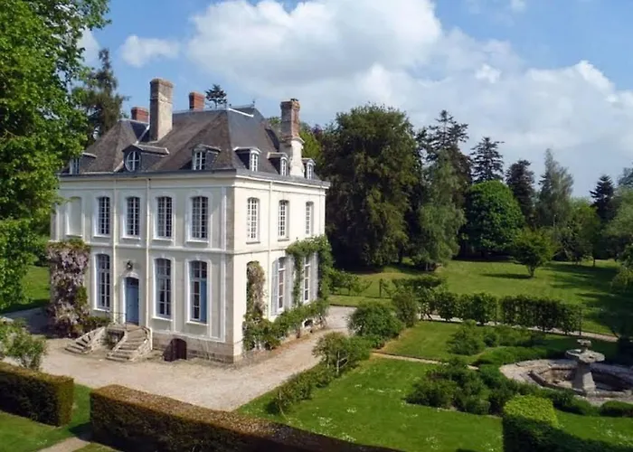 Du Chateau De La Motte Holiday home *