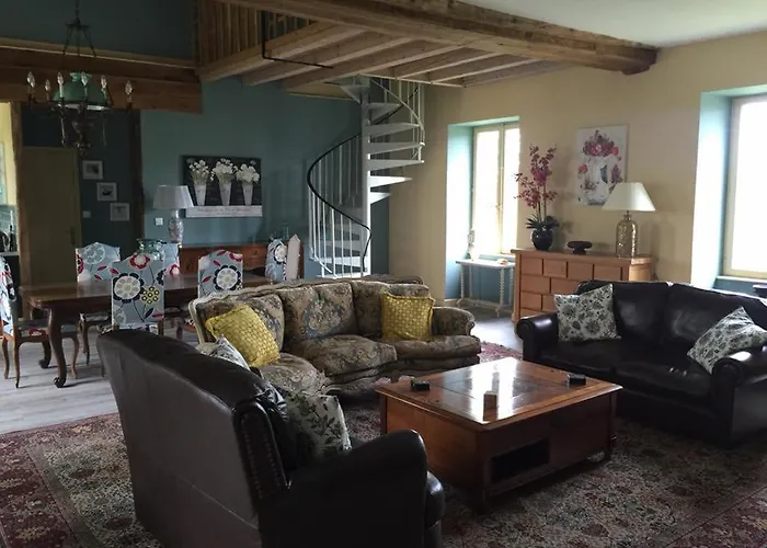 Du Chateau De La Motte Nyaraló